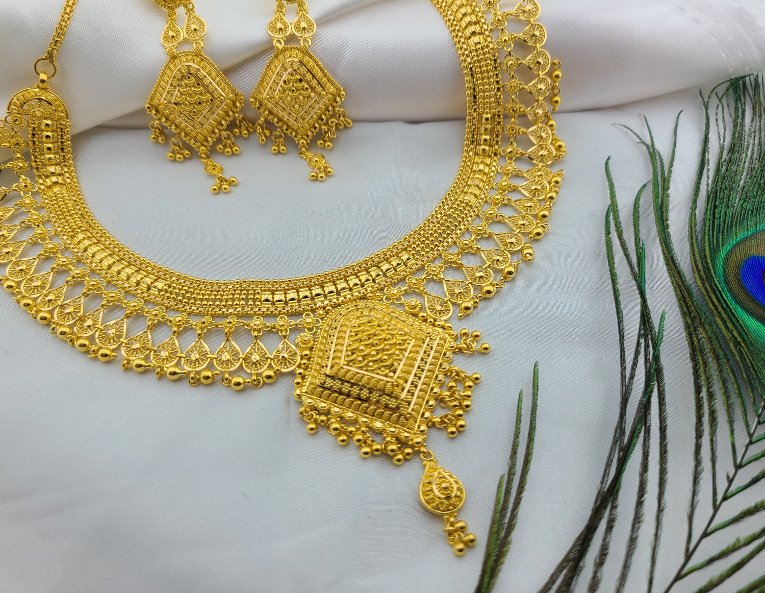 Plain Gold Sets