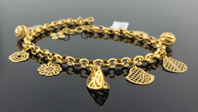 22 Karat Gold Charm Bracelet  Jewelry bracelets gold, Gold