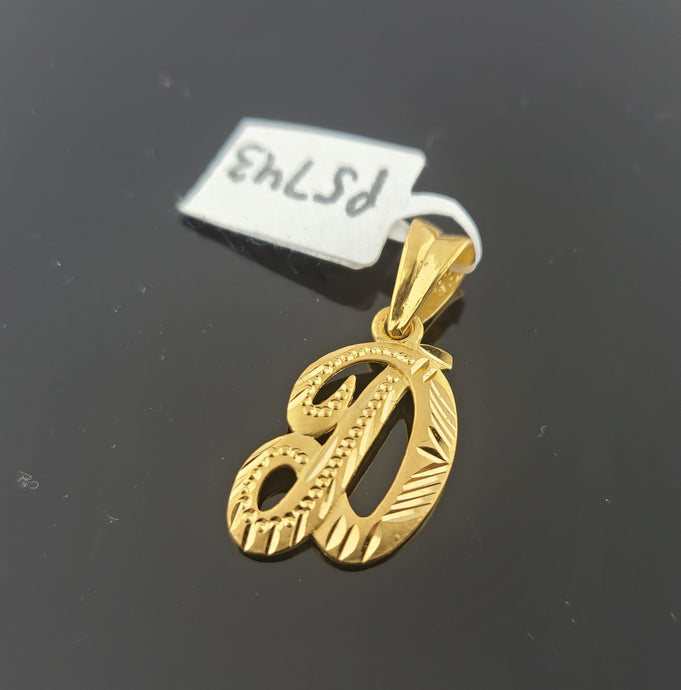 Dainty Monogram Necklace - C in Gold | Altar'd State