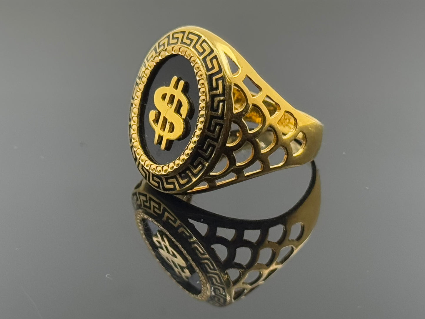 22k Elegant Men Money Design Ring gr1355