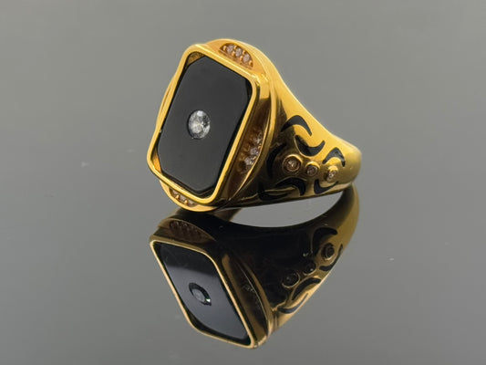 21k Elegant Men Geometric Onxy Ring gr1385