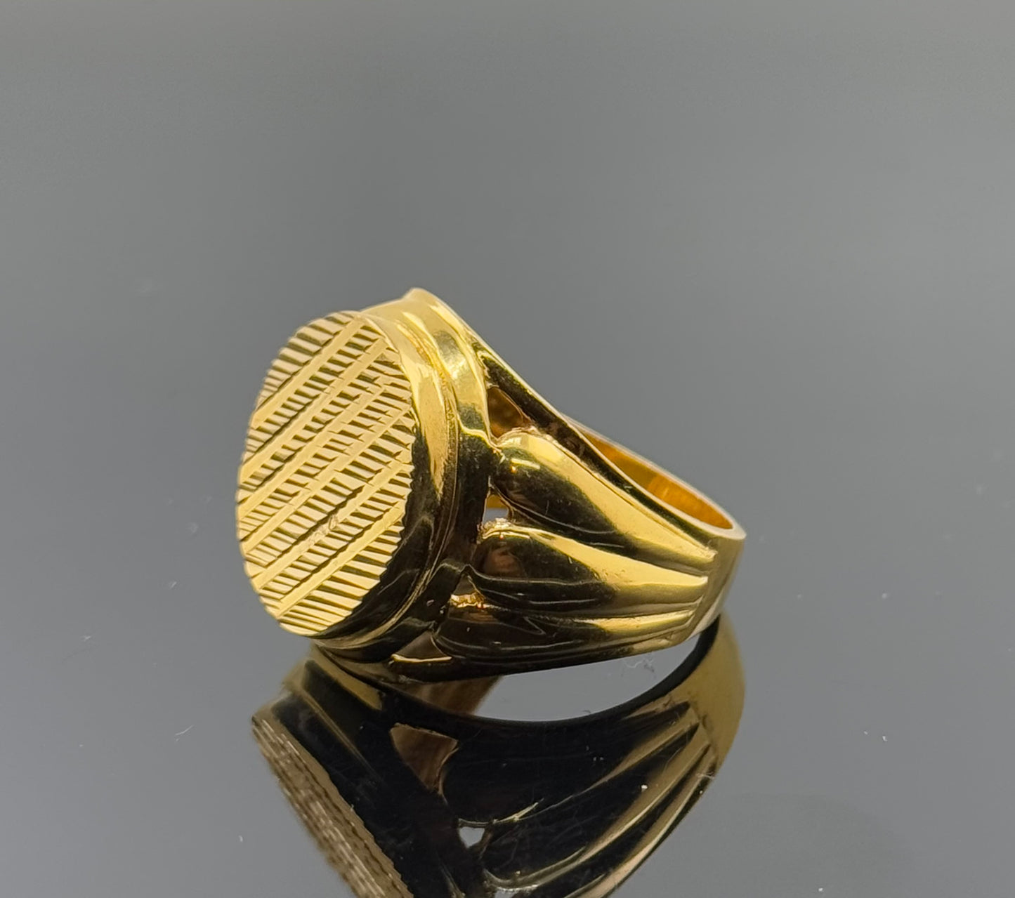 22k Elegant Men Geometric Ring gr1426