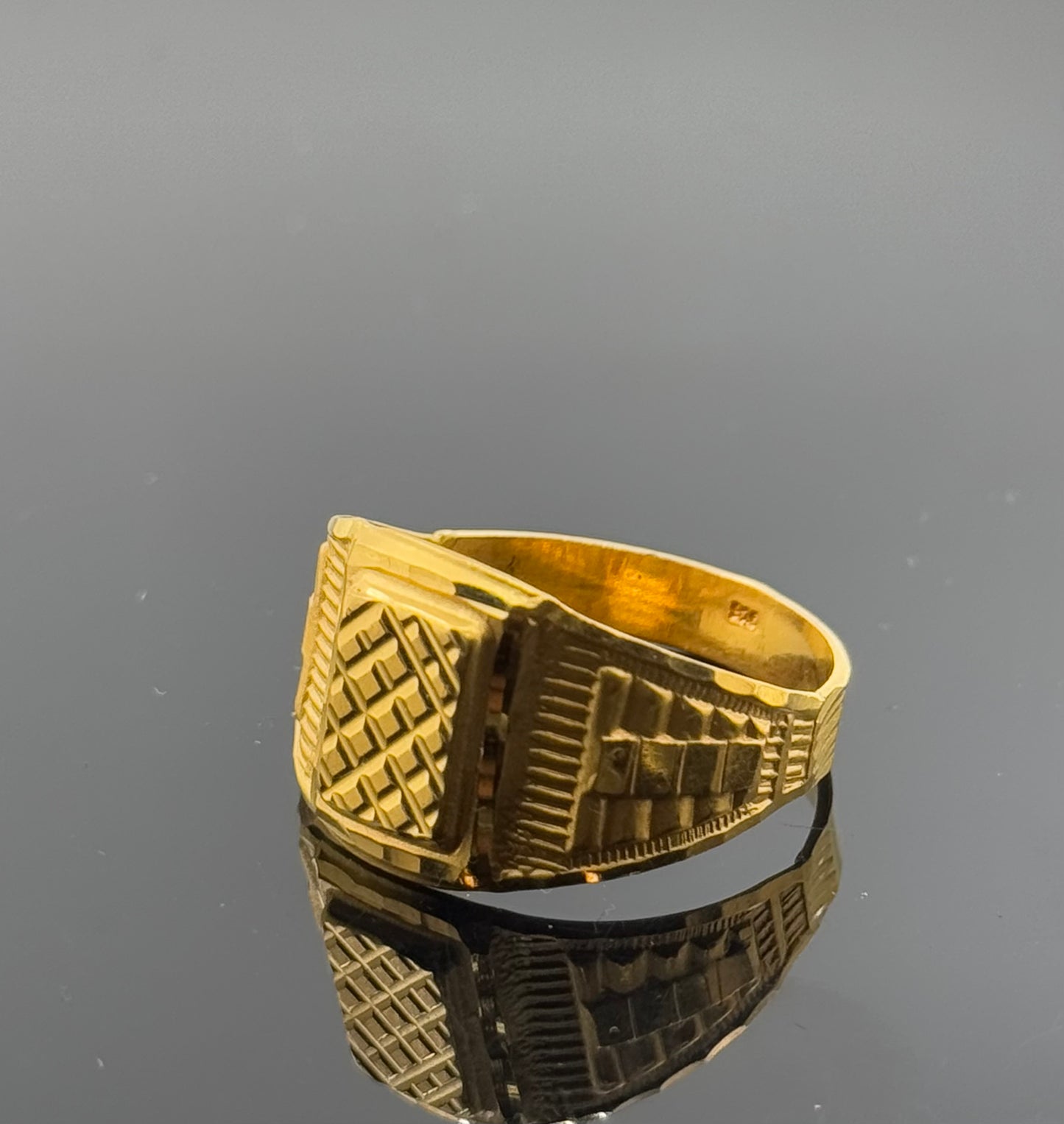 22k Elegant Men Geometric Ring gr1444