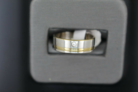 18k Solid Gold Elegant Ladies Modern Zirconia Shiny Finish Band Ring R9278m - Royal Dubai Jewellers