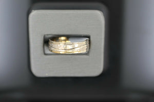 18k Solid Gold Elegant Ladies Modern Shiny Finish Band Ring R9070m - Royal Dubai Jewellers