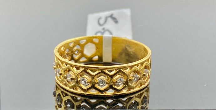 22k Ring Solid Gold ELEGANT Charm Ladies Band SIZE 7.5 