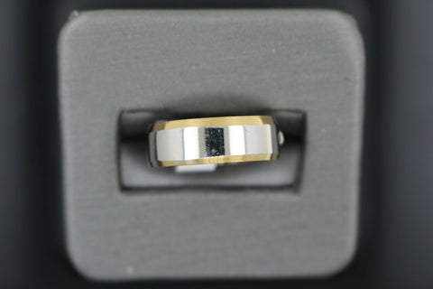 18k Solid Gold Elegant Ladies Modern Shiny Finish Band Ring R9288m - Royal Dubai Jewellers