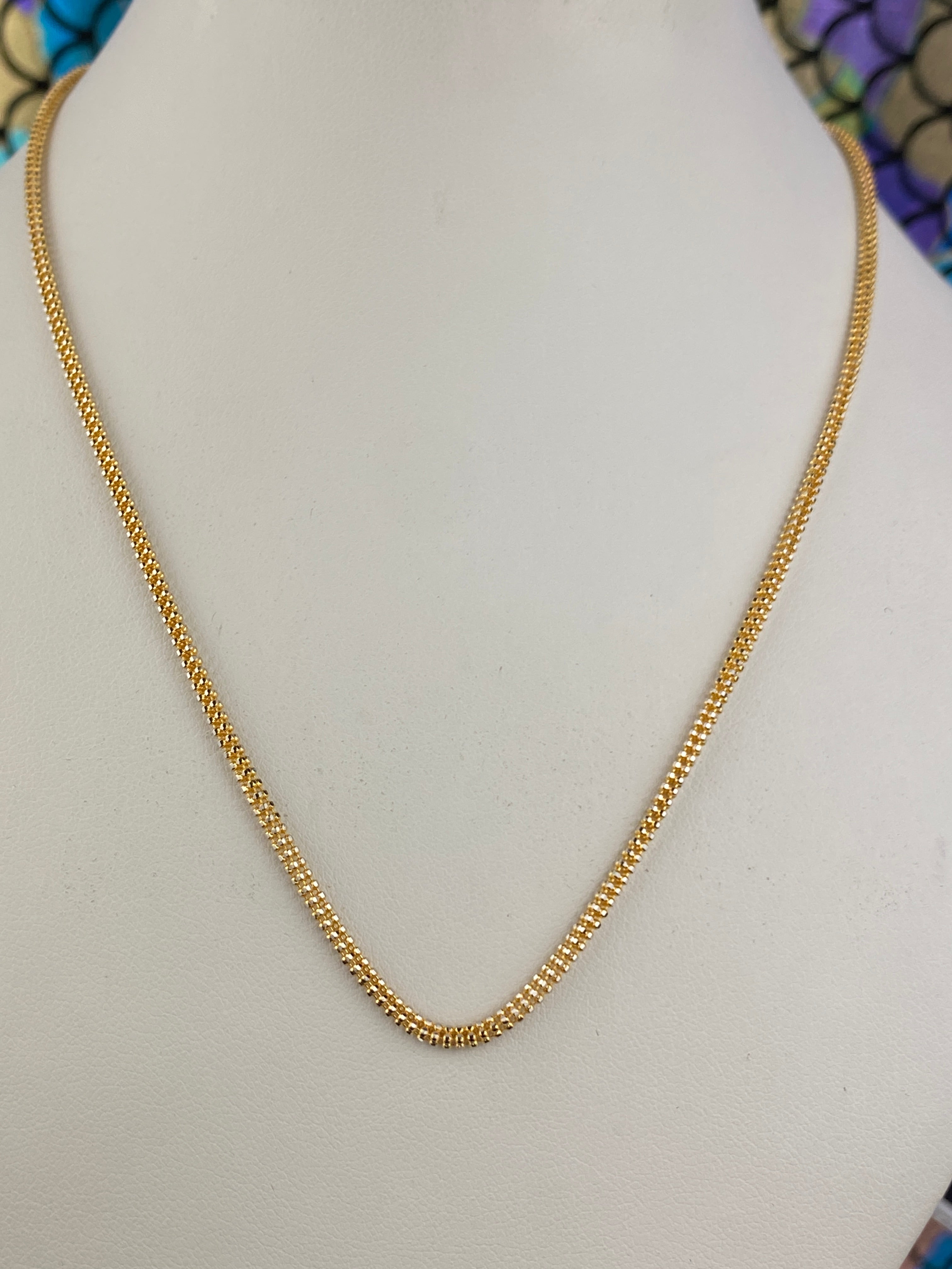 22k Chain Solid Gold Ladies Square Shape with Two tone Bead