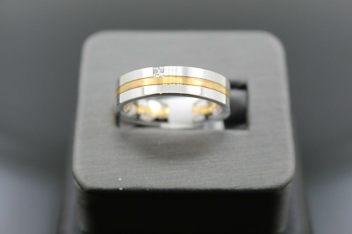 18k Solid Gold Elegant Ladies Modern Zirconia Shiny Finish Band Ring R9449m - Royal Dubai Jewellers